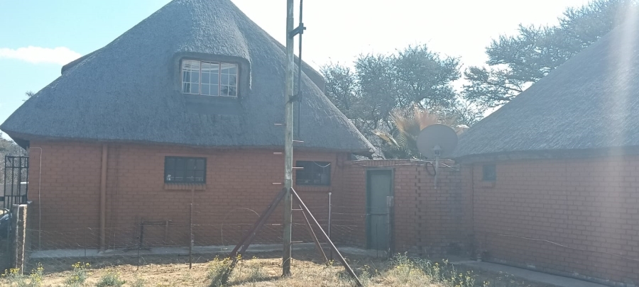 6 Bedroom Property for Sale in Hoopstad Free State